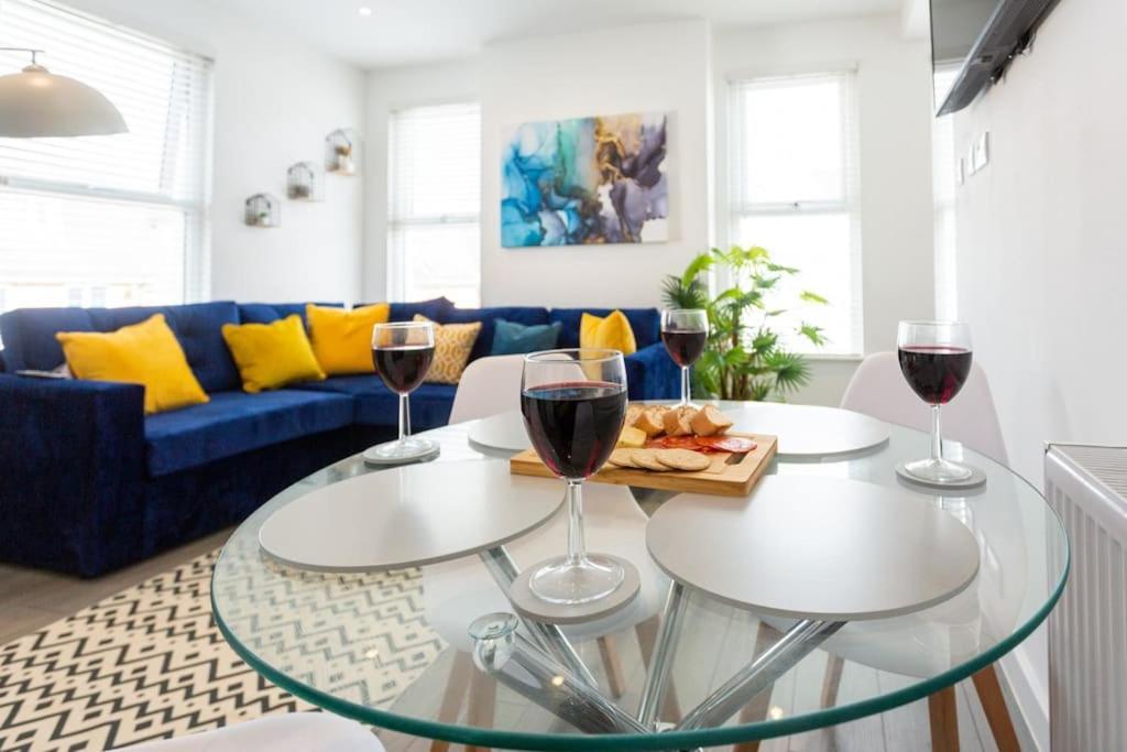 2 Bed Apartment Near The Beach Southend-on-Sea Exteriör bild